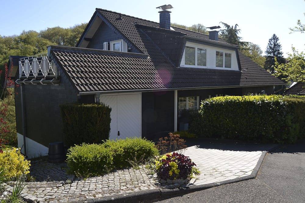 Ganze Wohnung, Ferienwohnung Meigen im Bergischen Land /Solingen in Solingen, Bergisches Land
