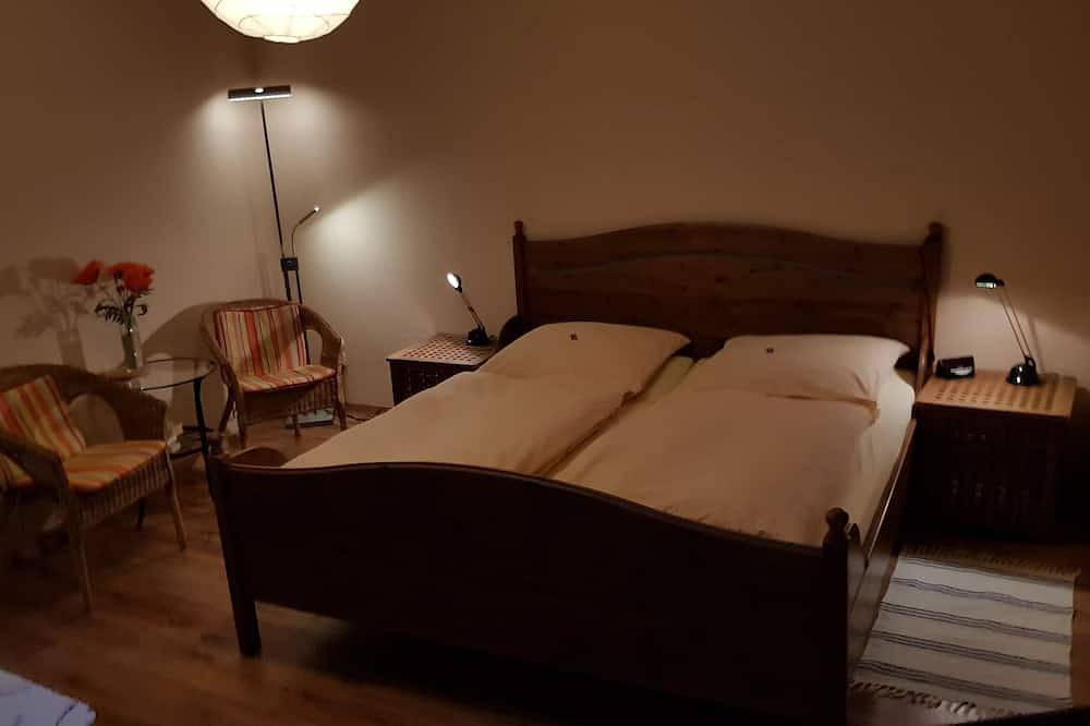 Ganze Wohnung, Sehr zentrale Ferienwohnung/150m zum großen Plöner See/ Fewo 1 in Plön, Plön (Stadt)