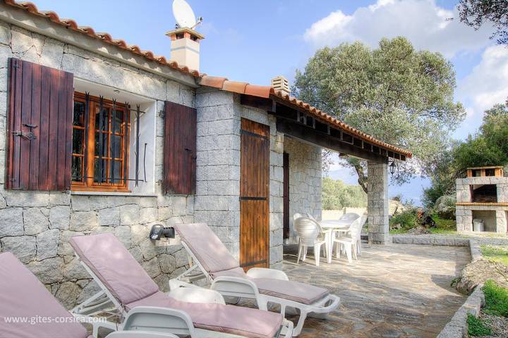 Gîte pour 4 personnes, avec Terrasse ainsi que Jardin et Vue
