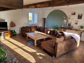 Location de vacances pour 10 personnes, avec terrasse et vue à Moyon