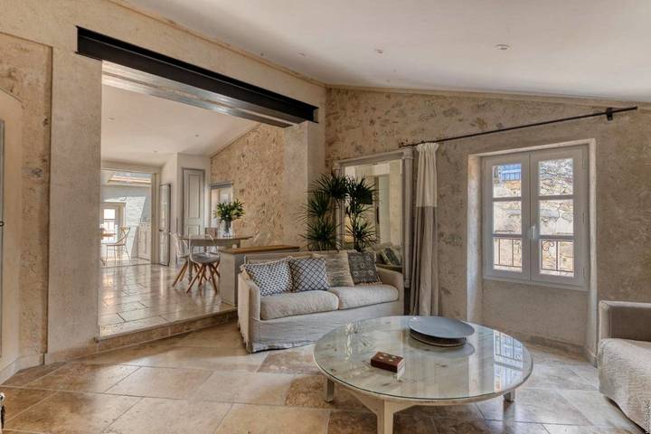 Appartement de vacances pour 4 personnes, avec Terrasse à Valbonne