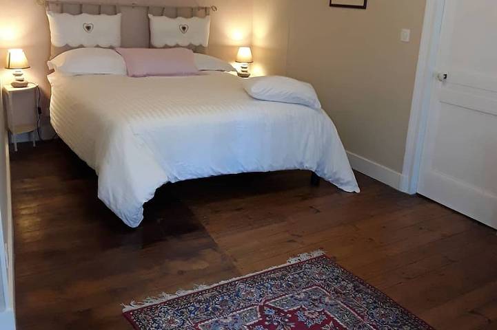 Location de vacances pour 4 personnes, avec terrasse et jardin à Saint-Germain-les-Belles - 3