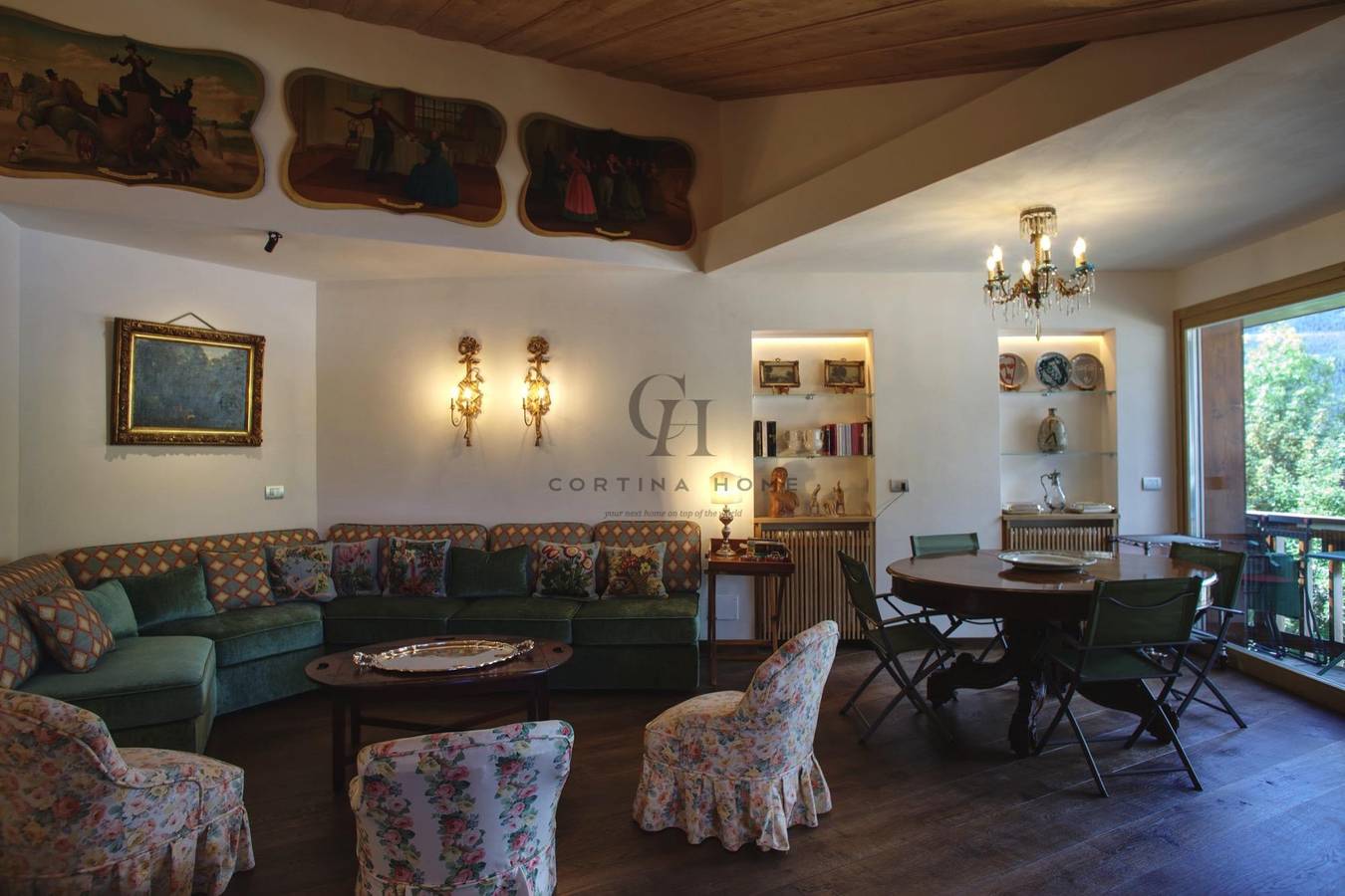 Appartamento intero, Elegante attico vista Tofane. in Cortina d'Ampezzo e dintorni, Dolomiti Superski