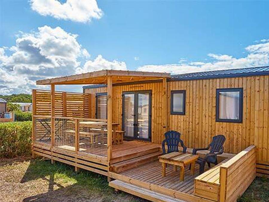 Camping les Chardons Bleus de la Turballe - Mobilhome 6 personnes - | Premium Exclusive | 3 Ch. | 6 Pers. | Terrasse surélevée | Clim. | Tv in La Turballe, Côte d'Amour