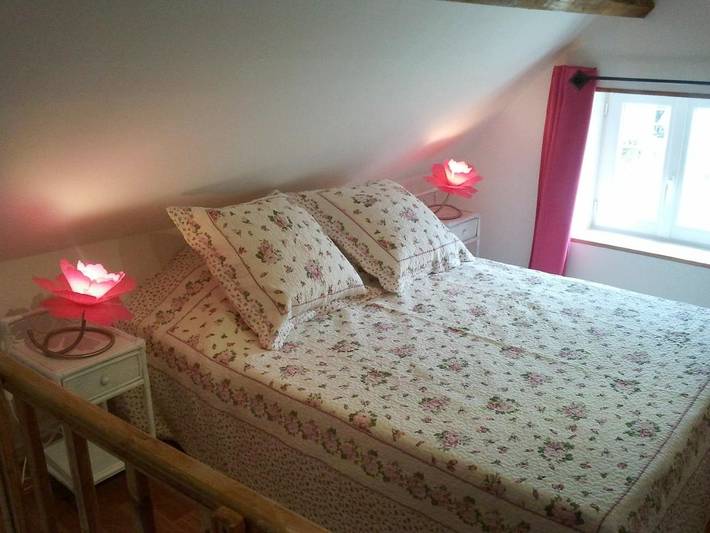 Location de vacances pour 2 personnes, avec jardin à Vallières-les-Grandes - 3