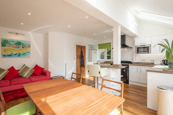 Central Cambridge - House - Stay 5 - Free Parking in Cambridge, Cambridgeshire