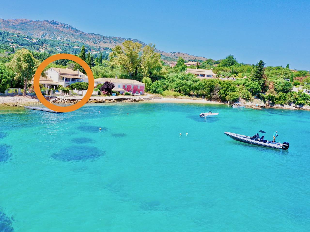 Beach House Christina with private heated pool in Corfu