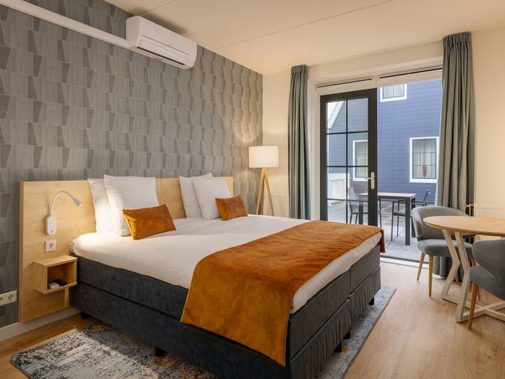 Gîte pour 2 personnes, avec terrasse dans Volendam