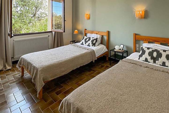 Location de vacances pour 7 personnes, animaux acceptés à Cesseras - 4