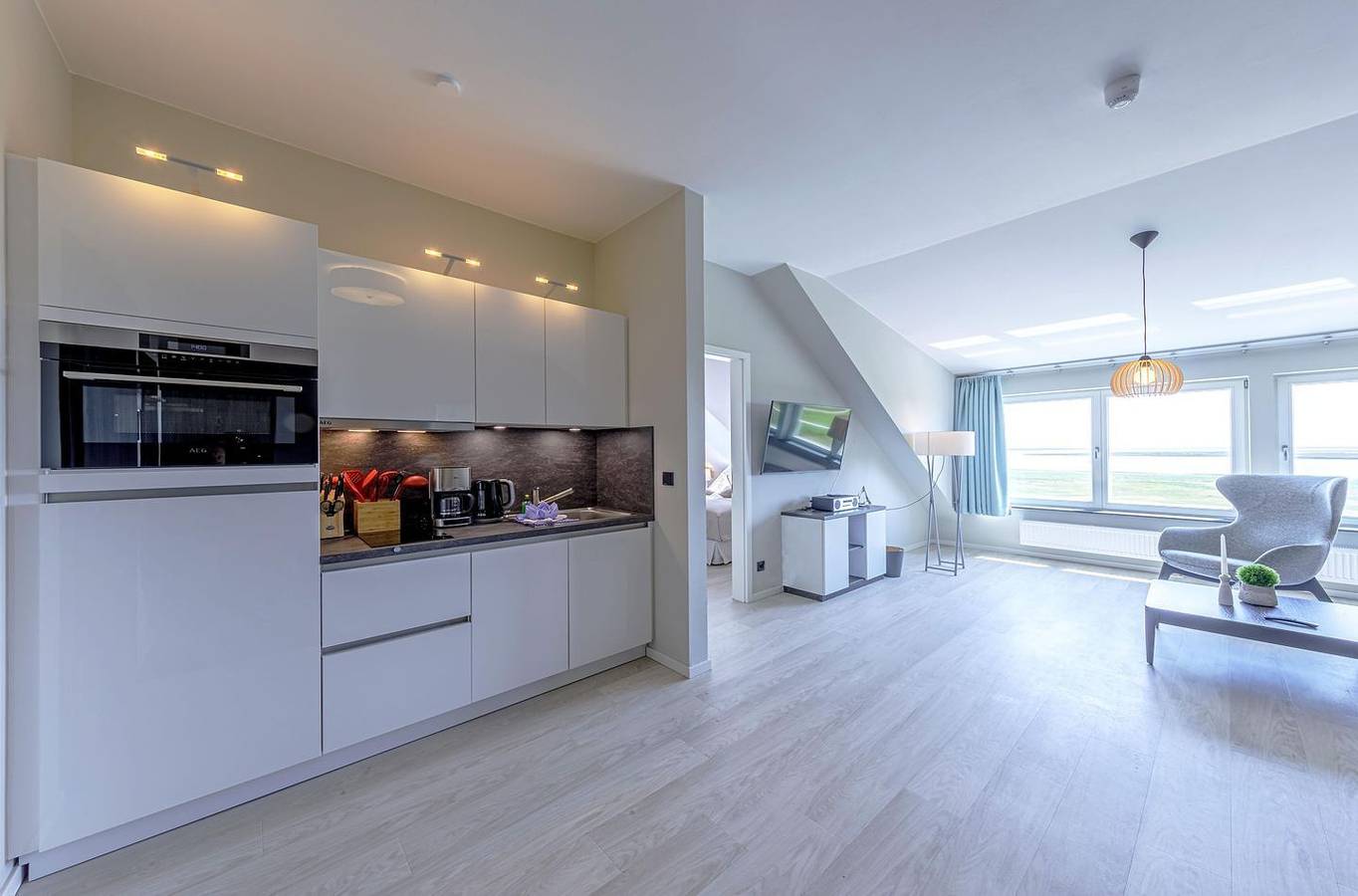 Ganze Wohnung, Traumhaftes 5- Sterne Ferienapartment Seebadperle mit Blick auf den Saaler Bodden in Wustrow, Fischland