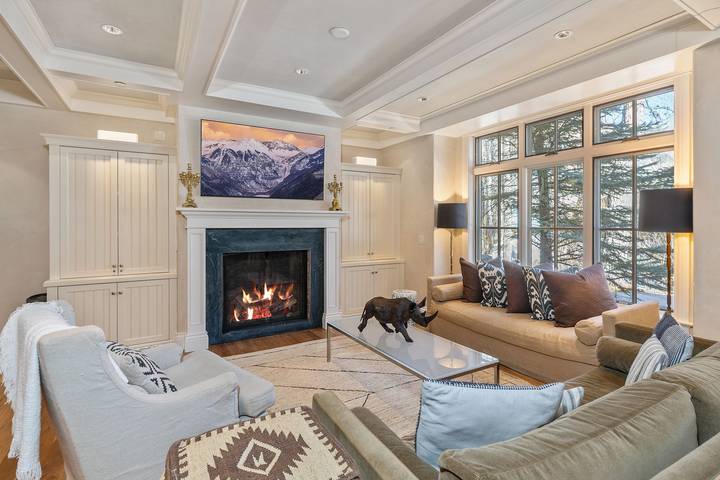 Vacation rental for 10 people, with balcony, kid friendly in Telluride