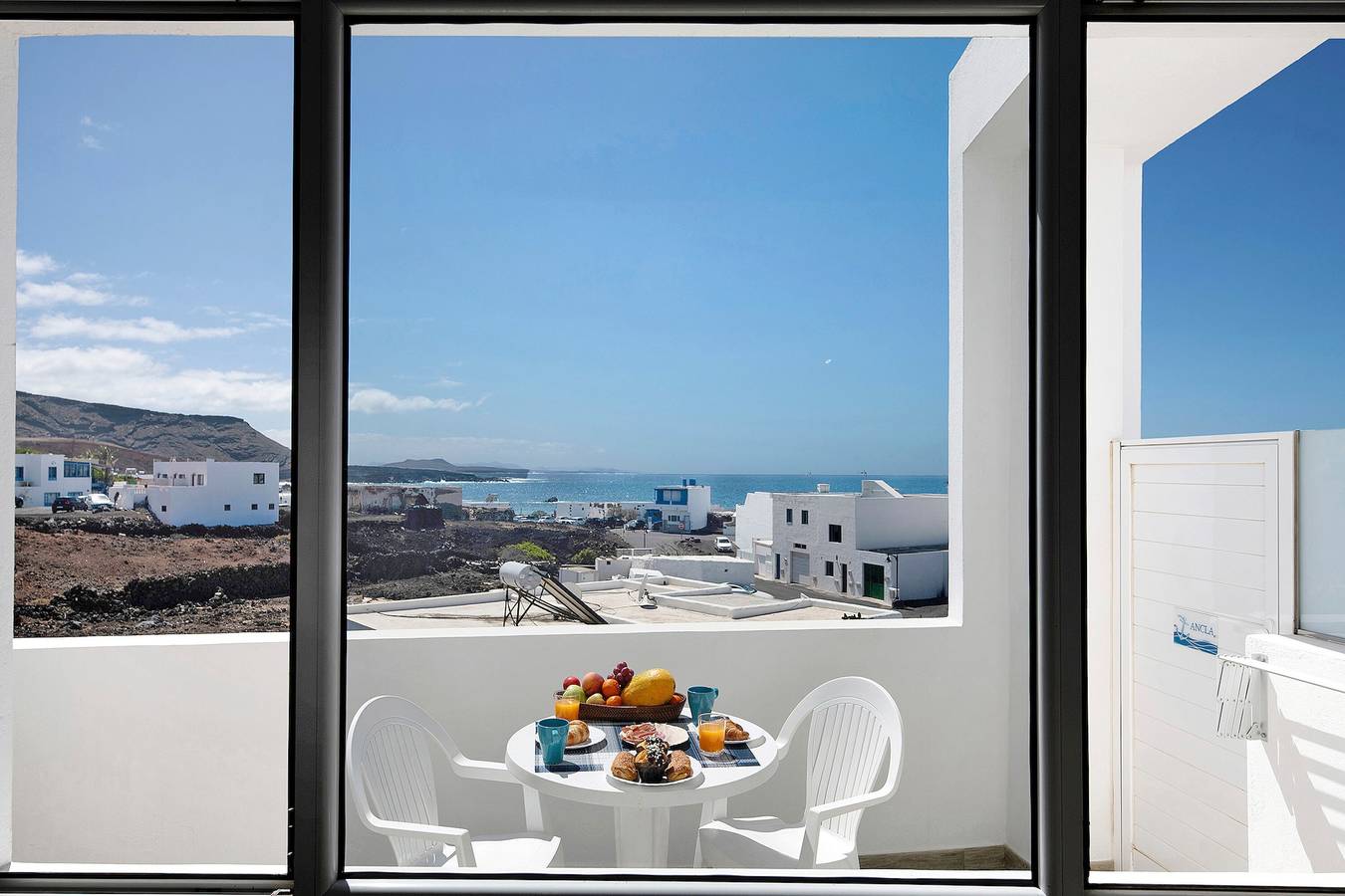 Ferienhaus 'Viviendas El Pescador - Vela' mit Gemeinschaftsterrasse und Wlan in El Golfo, Yaiza