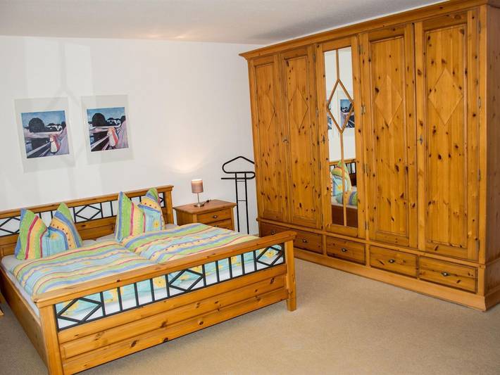 Ferienwohnung für 5 Personen, mit Garten und Balkon, kinderfreundlich in Hilders