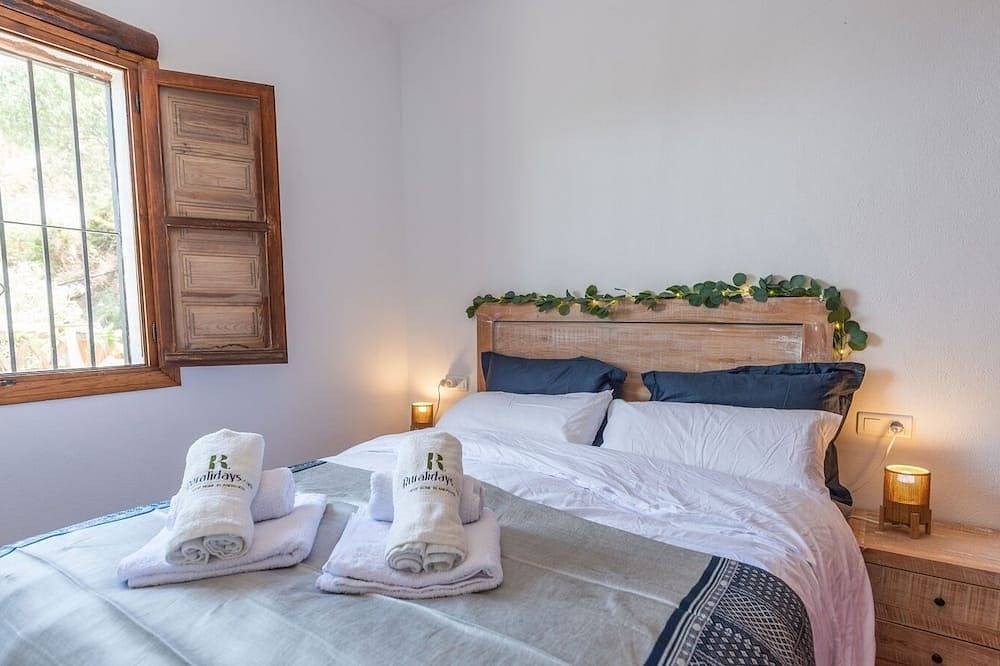 Finca Águilar Colmenar by Ruralidays in Colmenar, Málaga Province
