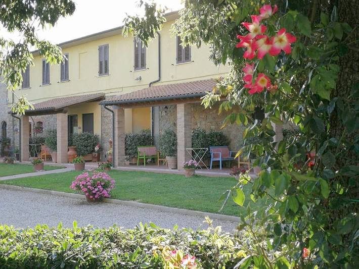Agriturismo per 4 persone, con giardino e panorama in Campiglia Marittima