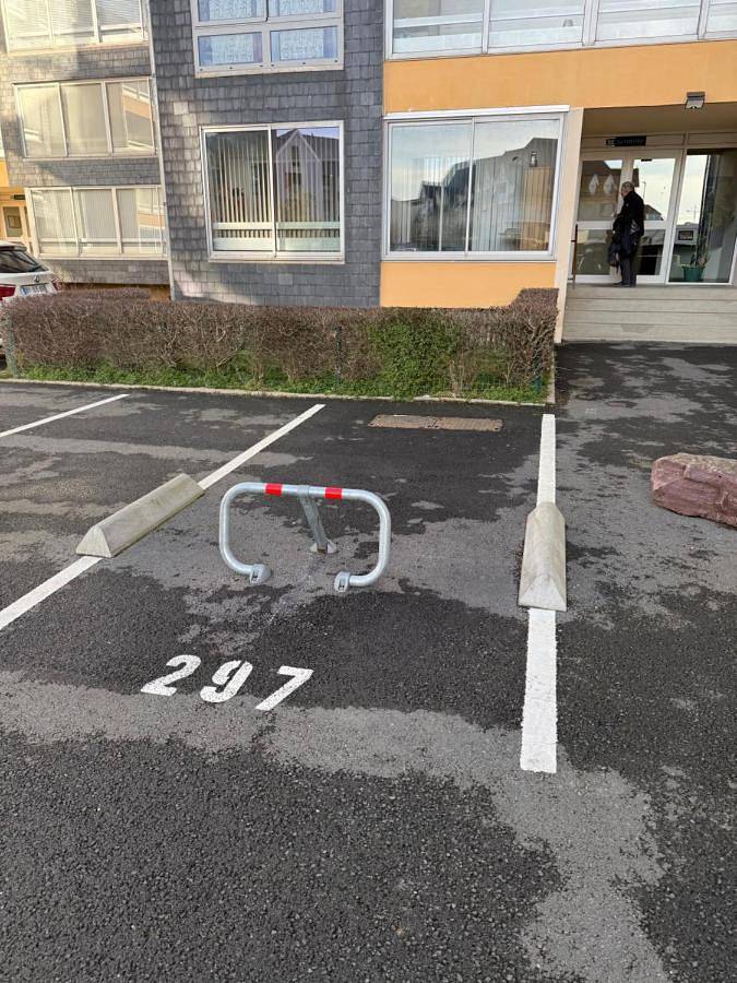 Gîte pour 3 personnes, avec terrasse et vue dans Juno Beach Plage Du Debarquement De Normandie - 2