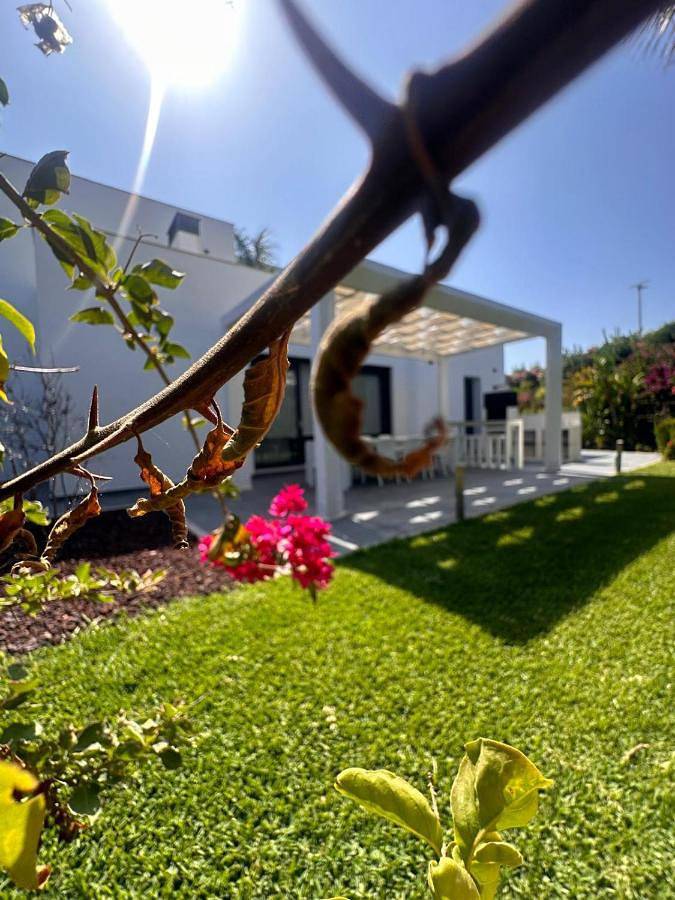 Chalet para 11 personas, con Balcón y Jacuzzi además de Terraza y Jardín en Playa de los Alemanes