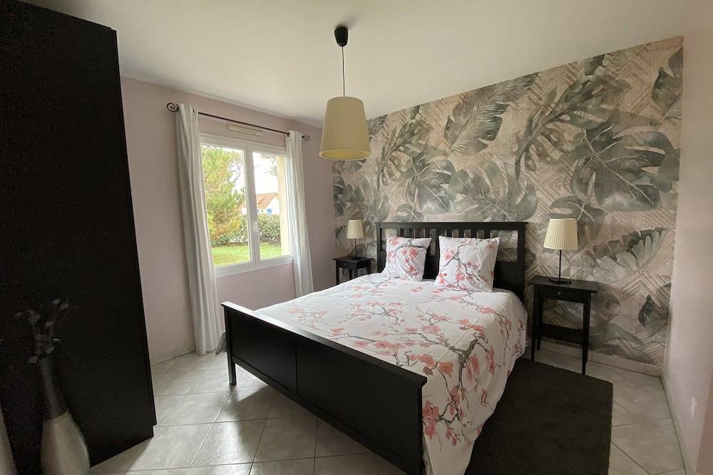Hervorragende und warme Villa, 300 Meter vom Meer entfernt. in Saint-Germain-sur-Ay, Coutances und Umgebung