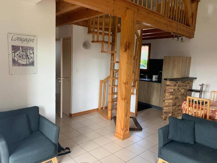 Location de vacances pour 4 personnes, avec jardin ainsi que vue et vue sur le lac, animaux acceptés dans Lac de Naussac - 4