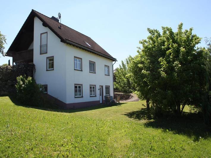 Ferienwohnung für 2 Personen, mit Terrasse und Garten - 1