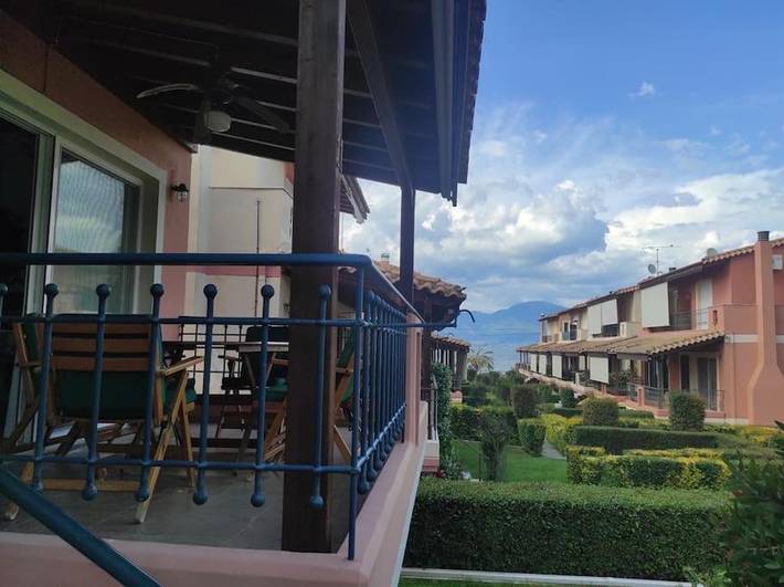 Gîte pour 6 personnes, avec jardin ainsi que piscine et terrasse, animaux acceptés dans Selianitika - 4