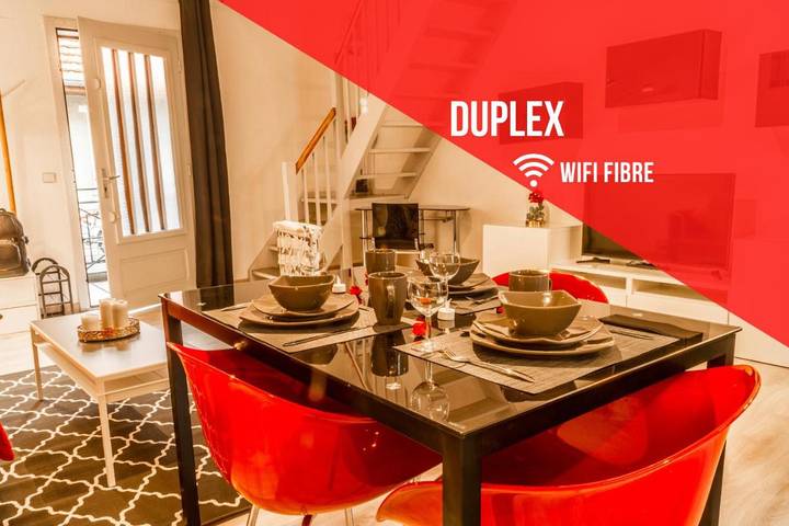 Gîte pour 3 personnes, avec Terrasse dans Cinema Le Melies Pau