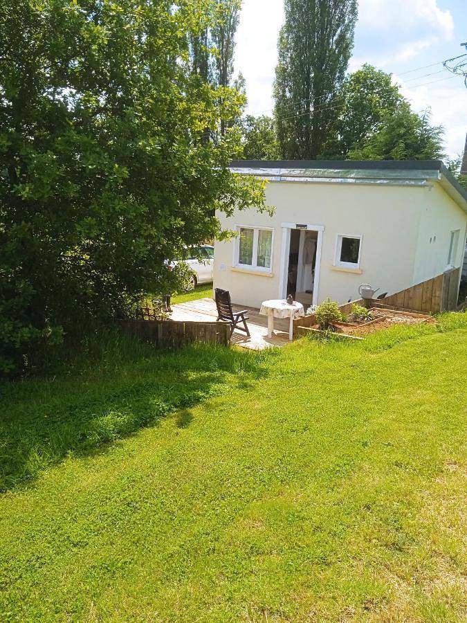 Maison de vacances pour 2 personnes, avec terrasse ainsi que vue et jardin