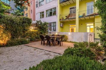 Vacation Rental for 6 Guests in Arroios, Lisbon District, Picture 4