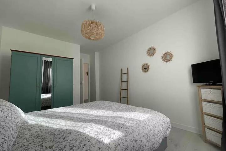 Maison K'armen. Quiet property on the Emerald Coast. in Ploubalay, Región de Dinan