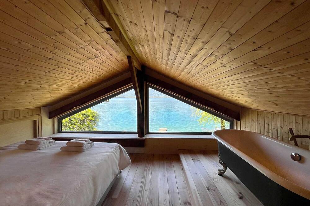 Homerez - Chalet direkt am Wasser, Lac d'Annecy in Talloires-Montmin, Annecy und Umgebung