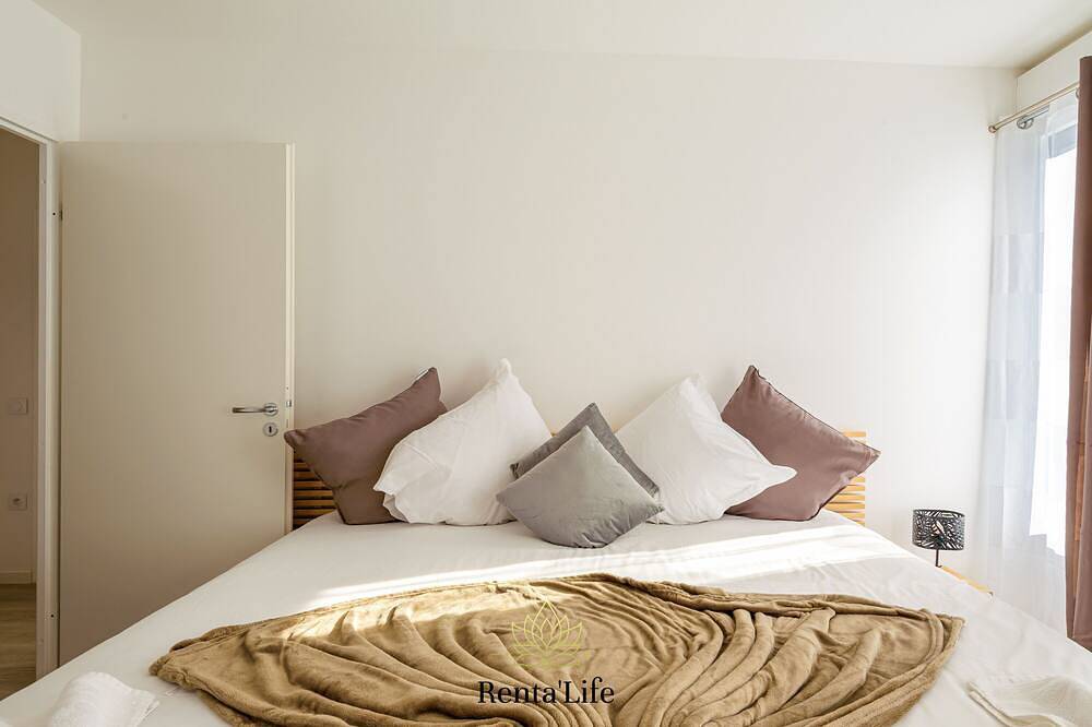 Entire apartment, Cassassien Pré Verson - 5min Disneyland in Chessy, Seine-et-Marne