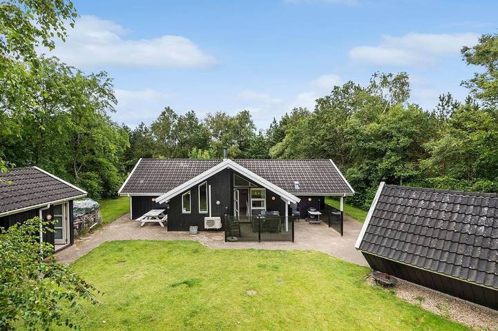 Ferienhaus für 8 Personen, mit Garten und Sauna in Jegum