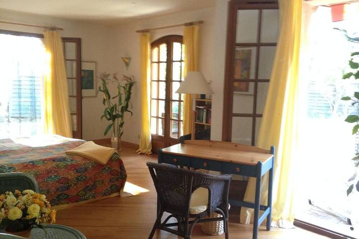 Ferienhaus für 4 Personen, mit Terrasse und Garten in Grayan-et-l'Hôpital - 2