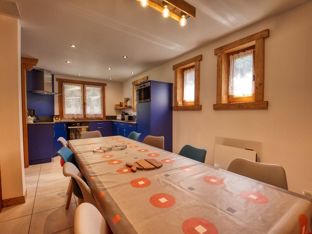 Ruhiges Chalet in Morillon mit Jacuzzi, Nähe Ski-Bus und Radunterstellplatz in Station de Morillon, Grand Massif