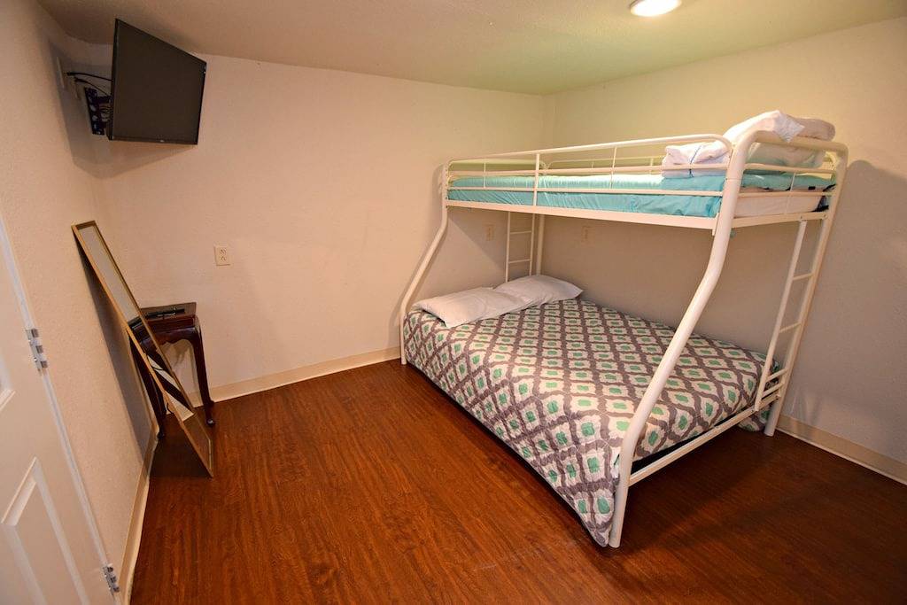 Vacation House for 10 Guests in Gulf Shores, Mobile Bay