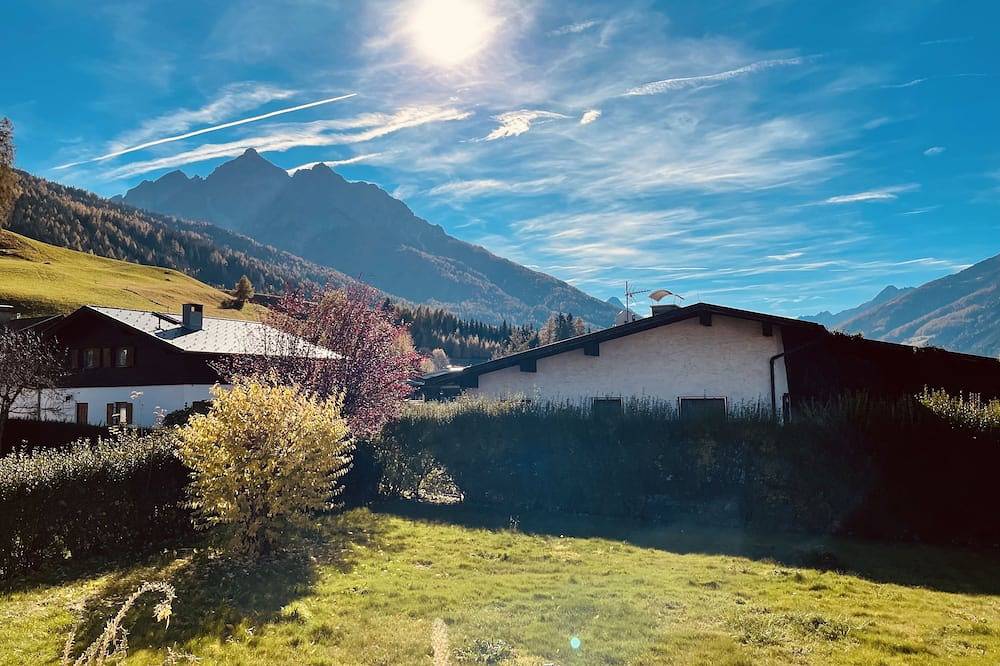 Ferienhaus mit großem Garten in Stubaier Alpen, Mieders