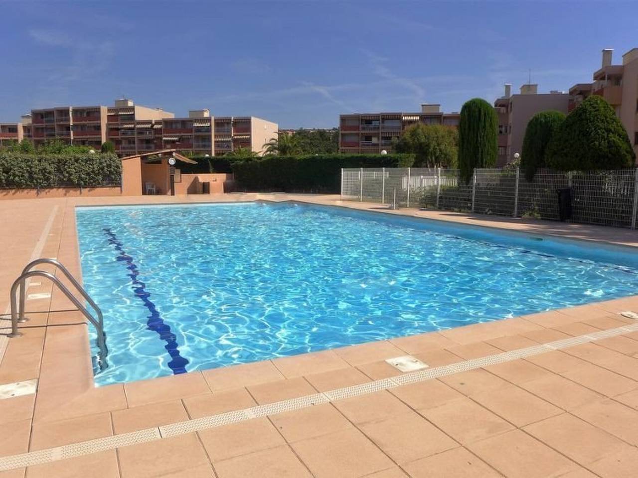 Studio in Bormes-les-Mimosas with beach access, terrace and parking, foto 10