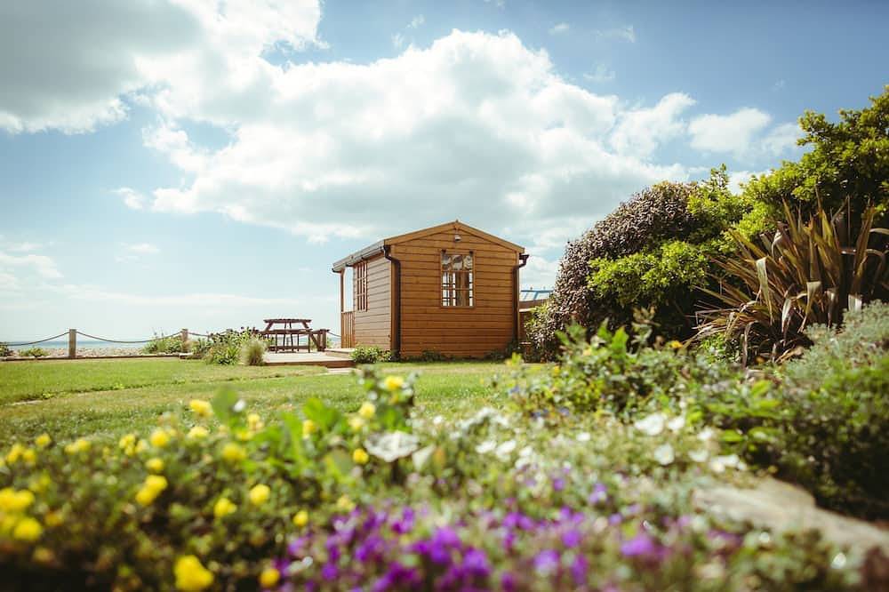 Geheel appartement, Split-level appartement aan het strand met een prachtig uitzicht op zee in Pevensey, East Sussex