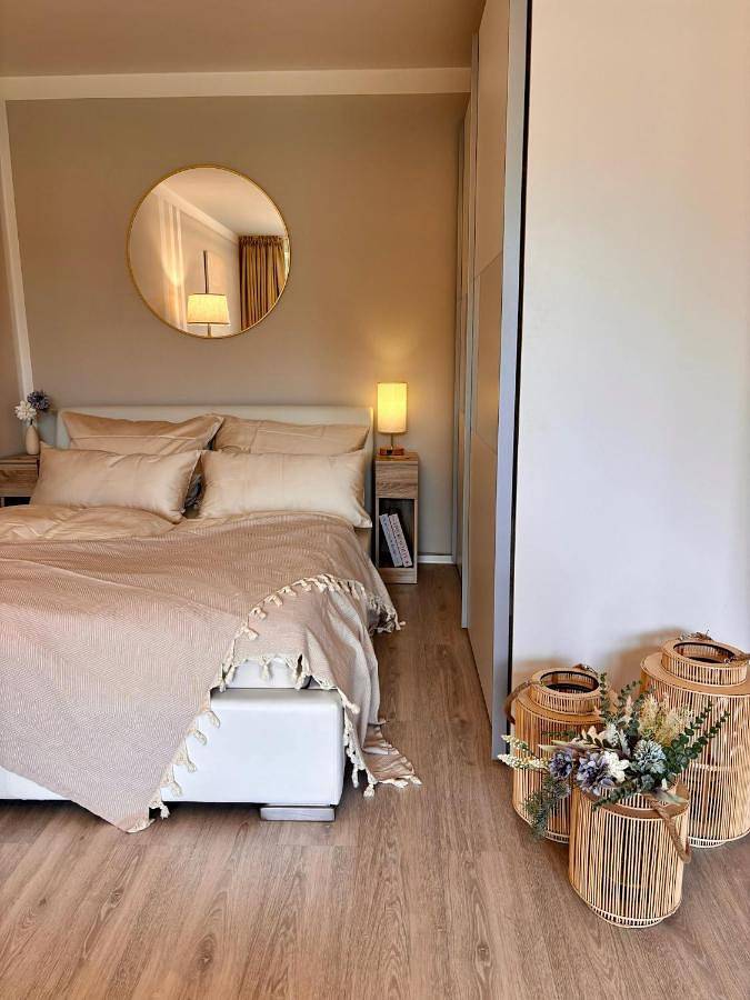 Appartement entier, Stylish studio apartment with beautiful terrace near Audi in Ingolstadt, Haute-Bavière