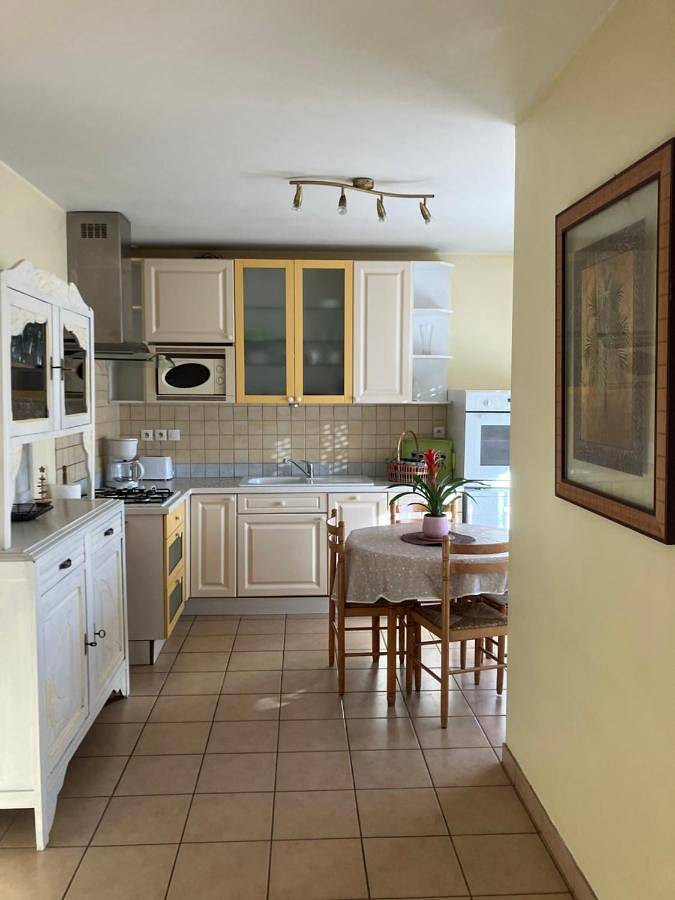 Gîte pour 4 personnes, avec vue à Morbecque