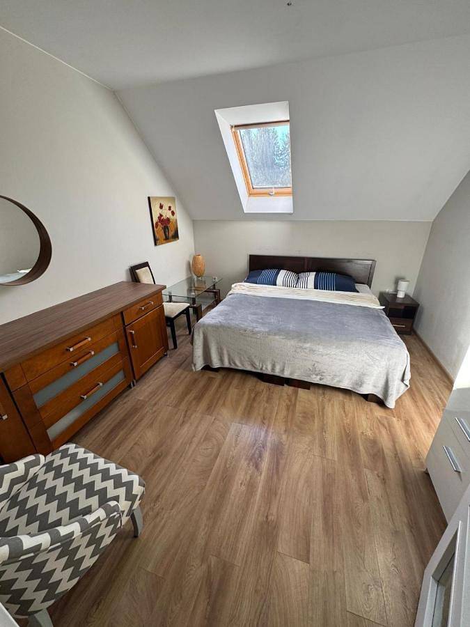 Apartament wakacyjny dla 4 osób, z taras i widok oraz sauna i ogród, zwierzęta dozwolone w Żywiec