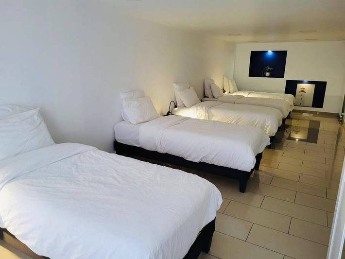 Location de vacances pour 8 personnes, avec terrasse à Villepinte - 4