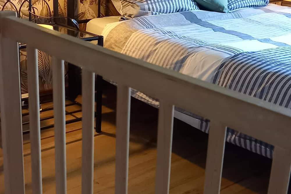 Gîte Les Sittelles-House-Family-Ensuite with Bath-Garden View in Champlon, Tenneville