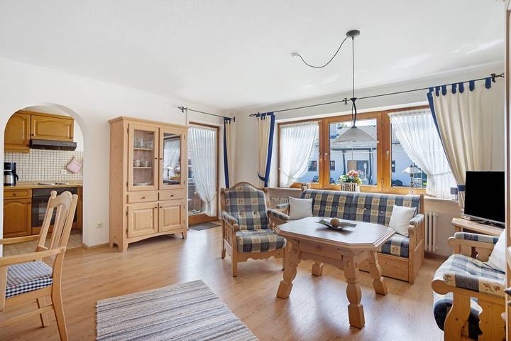 Appartamento intero, Appartamento 'Haus Grüntensee' con balcone e Wi-Fi in Wertach, Svevia (Bavaria)