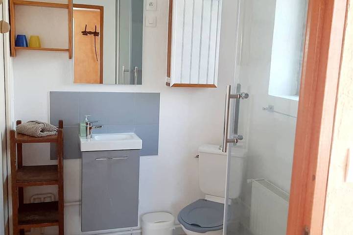 Location de vacances pour 7 personnes, avec terrasse et jardin dans Recloses - 4