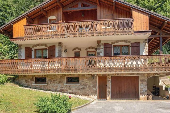 Chalet pour 12 personnes, avec balcon - 1