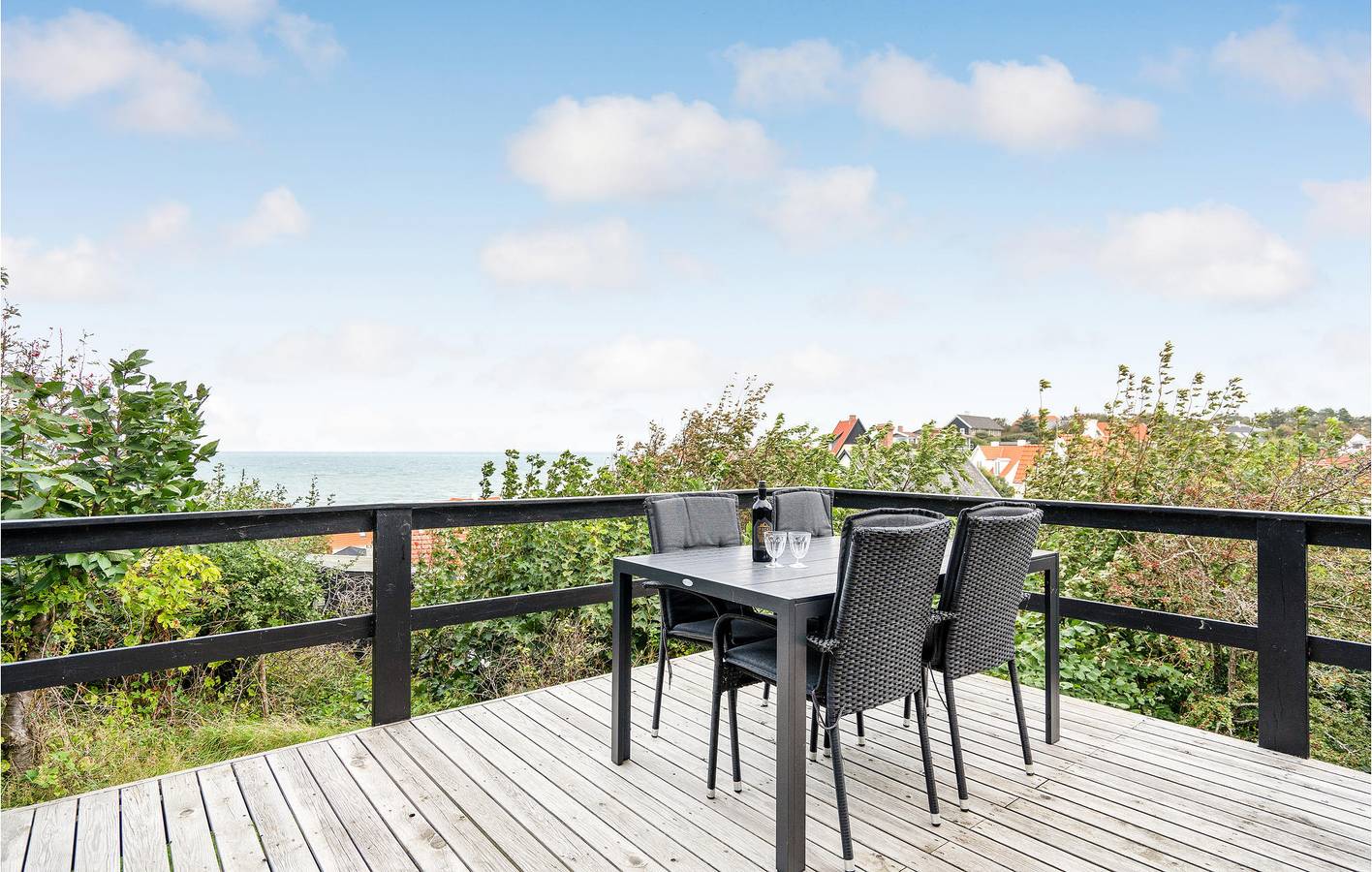 Holiday home for 6 people with garden in Tisvilde, Kattegat Coast