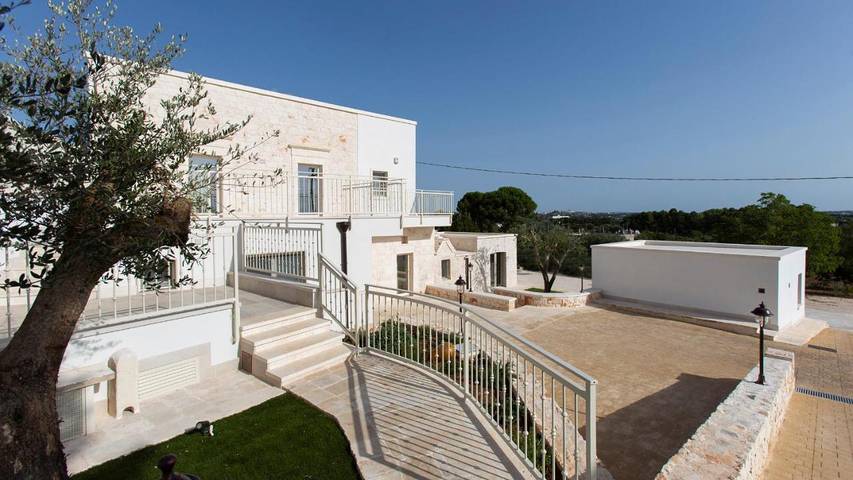 Maison d’hôte pour 3 personnes, avec vue ainsi que jardin et terrasse à Martina Franca - 3