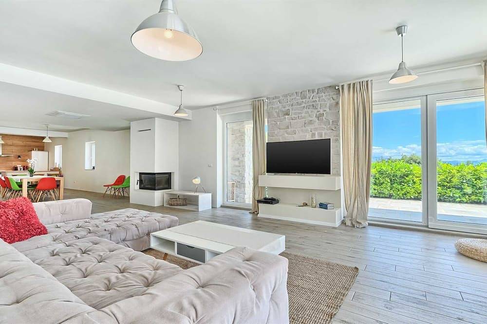 Villa Caprice – mit beheiztem Pool und Spa für 10 Gäste auf der Insel Hvar in Pitve, Hvar