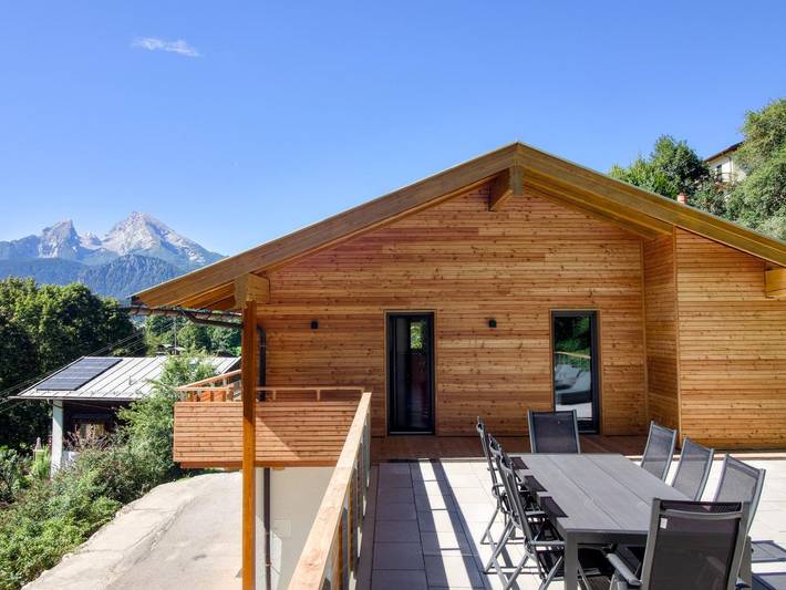 Chalet für 6 Personen, mit Balkon und Balkon/Terrasse sowie Whirlpool und Terrasse in Berchtesgaden